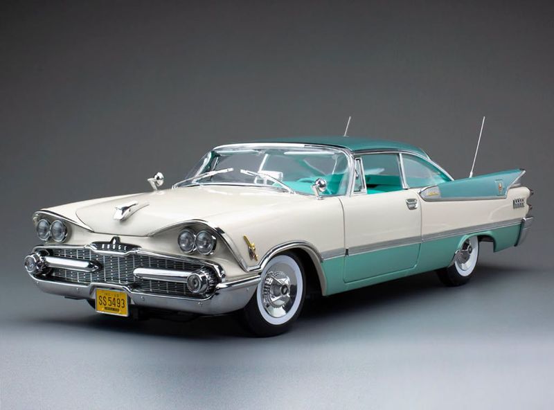 1:18 Sunstar - 1959 Dodge Custom Royal Lancer Hardtop Türkis / Beige 1:18 Sunstar - 1959 Dodge Custom Royal Lancer Hardtop Türkis / Beige