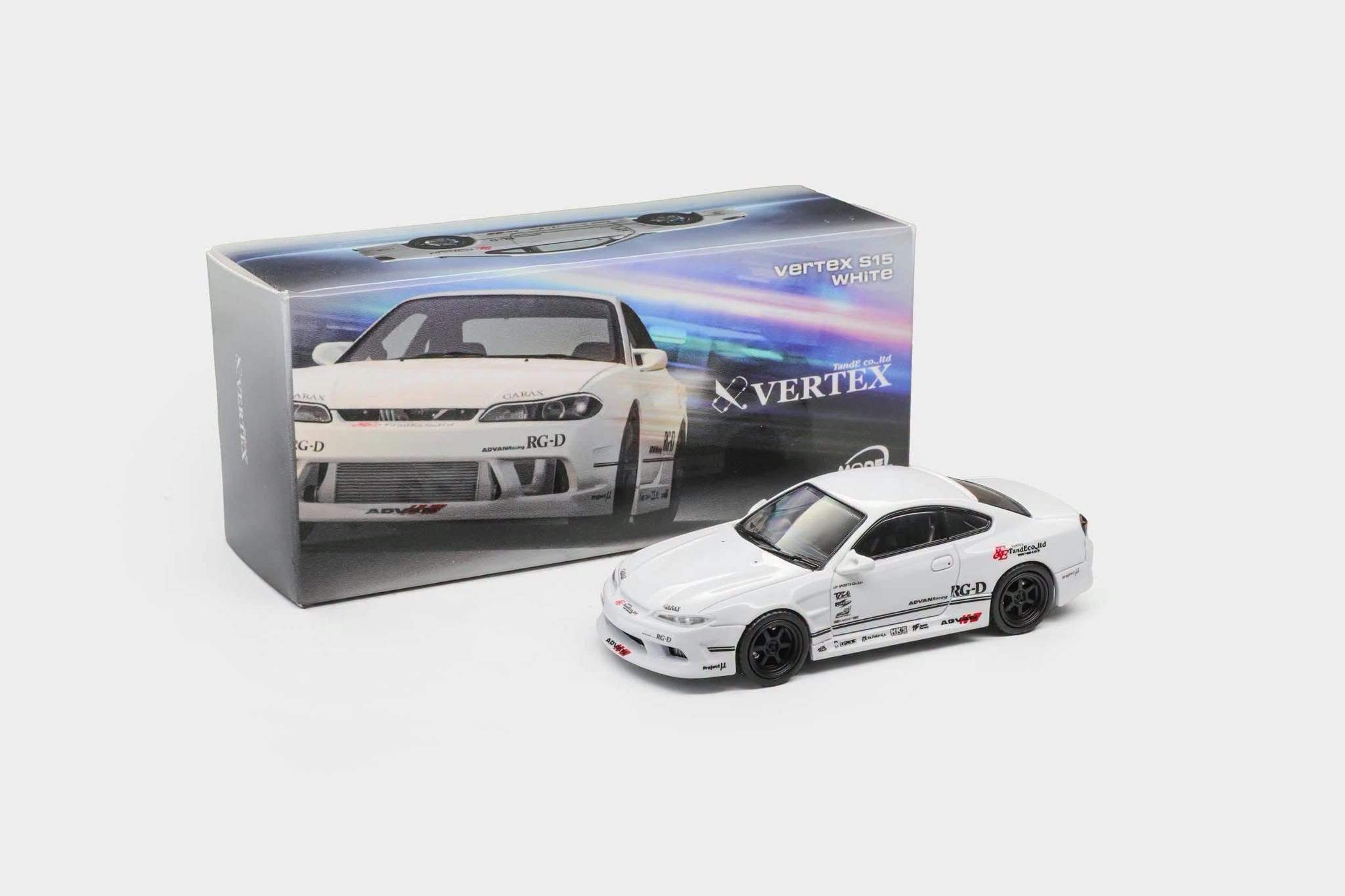 1:64 ModelModel - Vertex S15, white