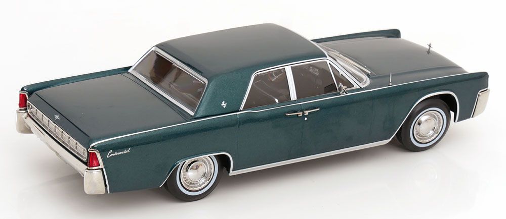 1:18 KK Scale - Lincoln Continental Sedan Matrix Reloaded 1963 dunkelgrün-metallic