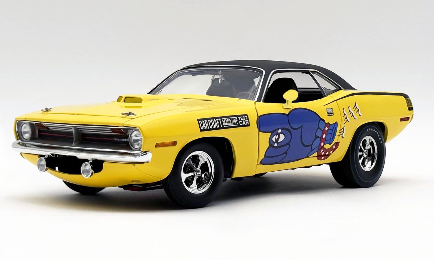 1:18 ACME - 1970 Plymouth HEMI Cuda - The Dreadful Flying Glove