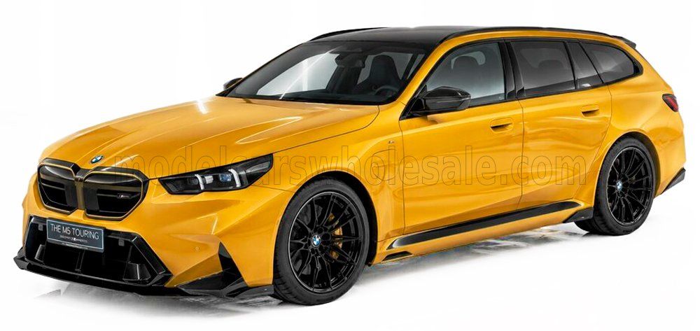 1:18 Minichamps - 2024 BMW M5 Touring Performance Parts Gelb