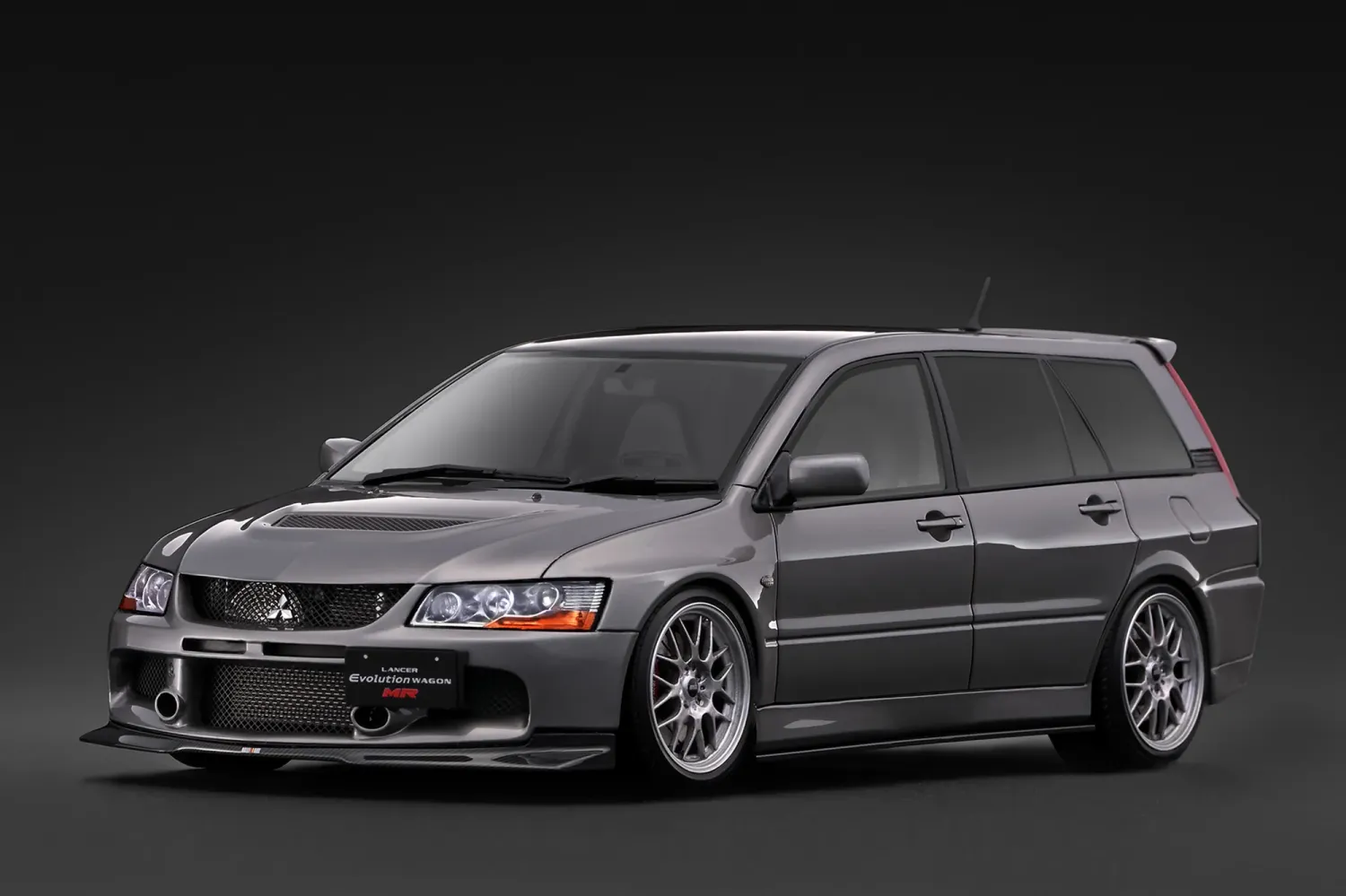 1:18 Ignition - Mitsubishi Lancer Evolution Wagon MR (CT9W), gun metallic 1:18 Ignition - Mitsubishi Lancer Evolution Wagon MR (CT9W), gun metallic