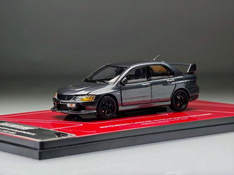1:43 Gather Joy - 2003 Mitsubishi Lancer Evo IX Ralliart Chengdu Motor Show 2026 Grey Metallic 1:43 Gather Joy - 2003 Mitsubishi Lancer Evo IX Ralliart Chengdu Motor Show 2026 Grey Metallic