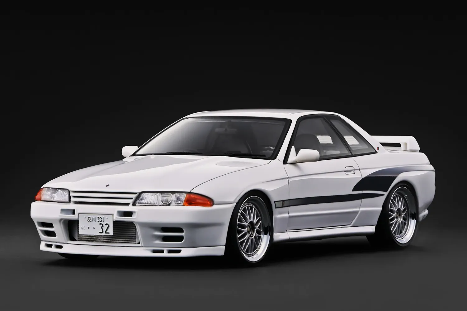 1:18 Ignition - BNR32 S&S Limited Version, white