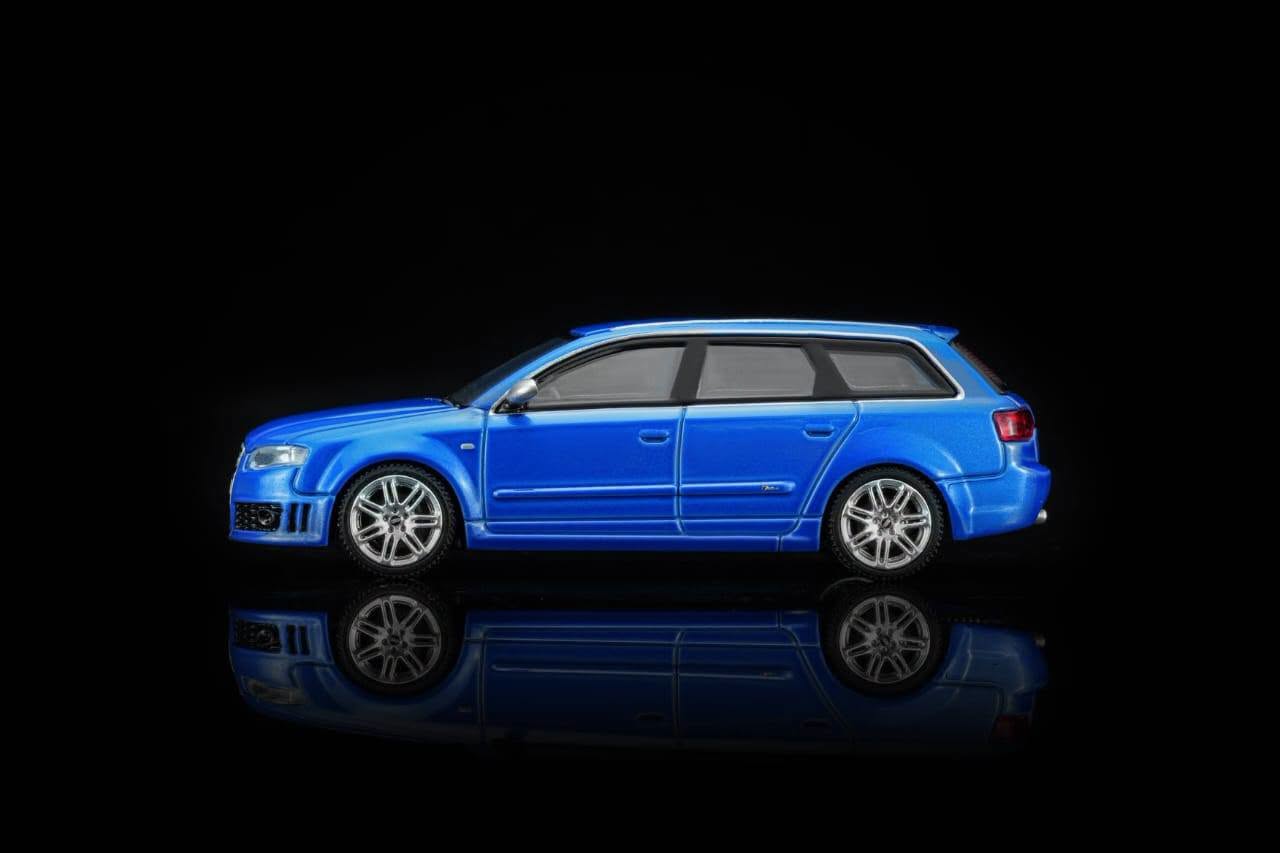 1:64 Motorhelix - 2005 Audi RS4 (B7), blue