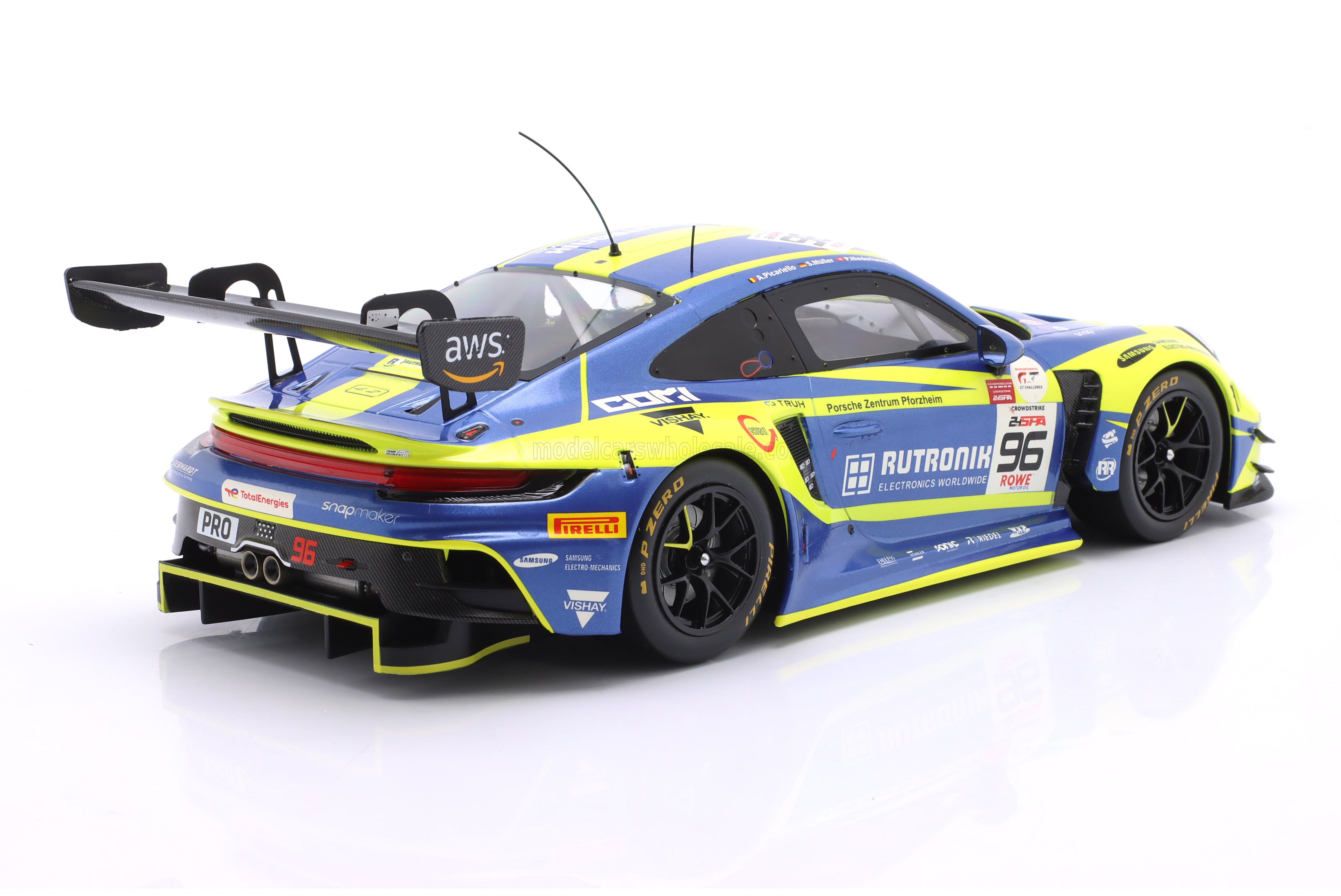 1:18 Ixo - Porsche 911 (992) GT3 R #96 Rutronik Racing 24h Spa 2025 A. Picariello / S. Müller / P. Niederhauser – 2. Platz