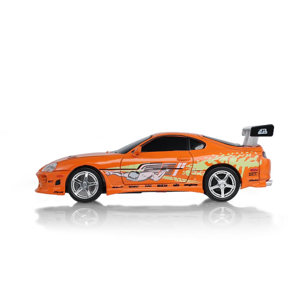 1:64 Greenlight - 1994 Toyota Supra MK4 Car & Case Brian *The Fast & the Furious* *Nur Auto & Transportbox*