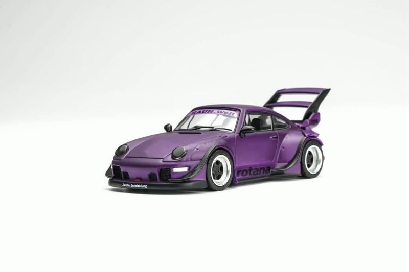 1:64 Motorhelix - 1993 Porsche 911 (993) RWB Rauh-Welt Rotana Coupé Purple 1:64 Motorhelix - 1993 Porsche 911 (993) RWB Rauh-Welt Rotana Coupé Purple