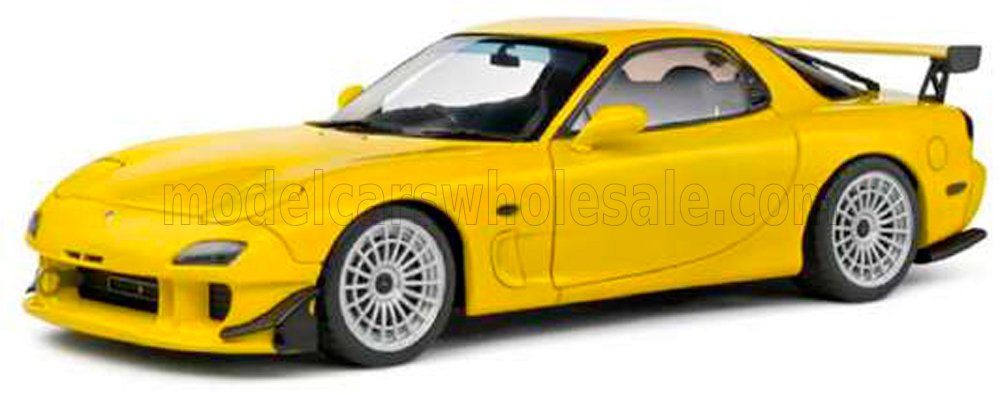 1:18 Maisto - 1997 Mazda RX-7 (FD) Coupé Yellow