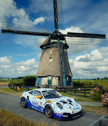 1:43 Spark - Porsche 911 (992.2) Cup #25 Porsche Zandvoort 2026 W. Boerekamps