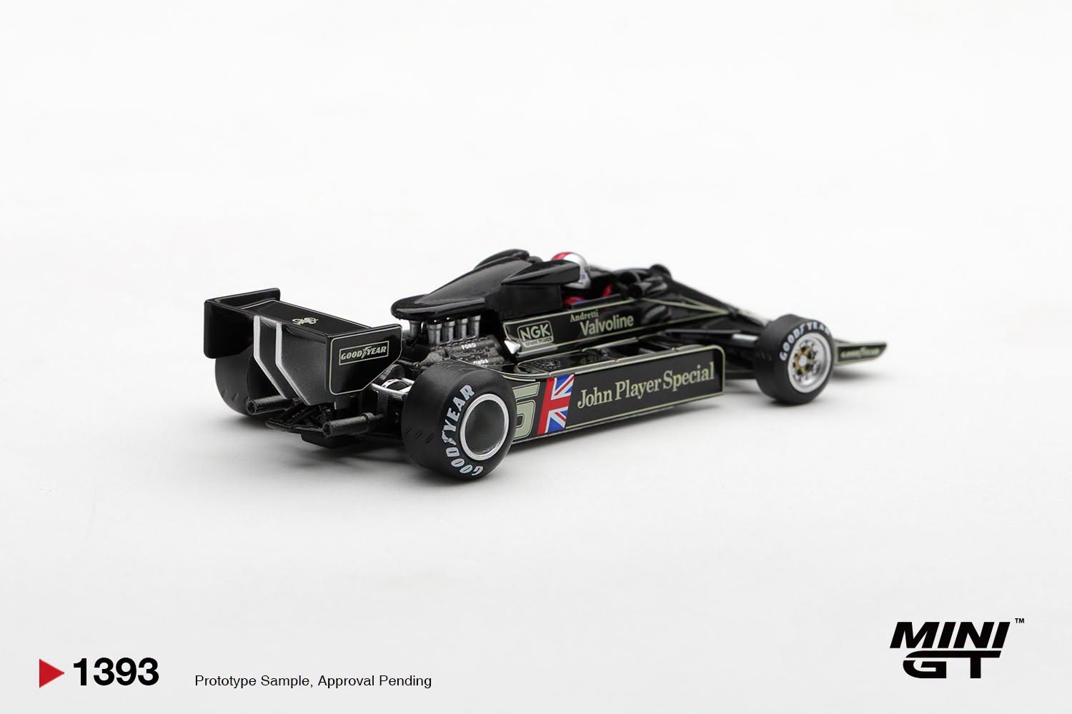 1:64 Mini GT - 1977 Lotus 78 #5 Mario Andretti US GP West Winner