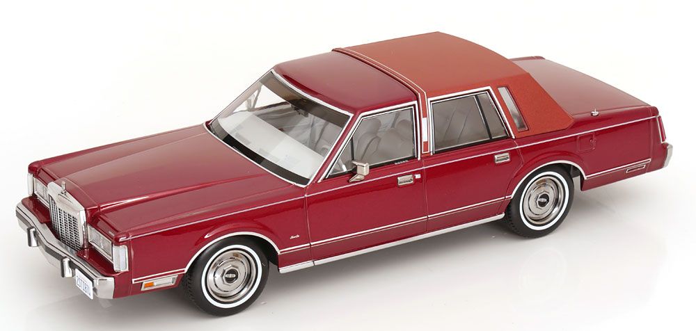 1:18 KK Scale - Lincoln Town Car Point Break Movie 1985 rotmetallic