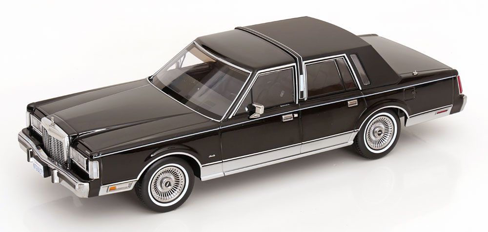 1:18 KK Scale - Lincoln Town Car The Lincoln Lawyer Movie 1985 schwarz