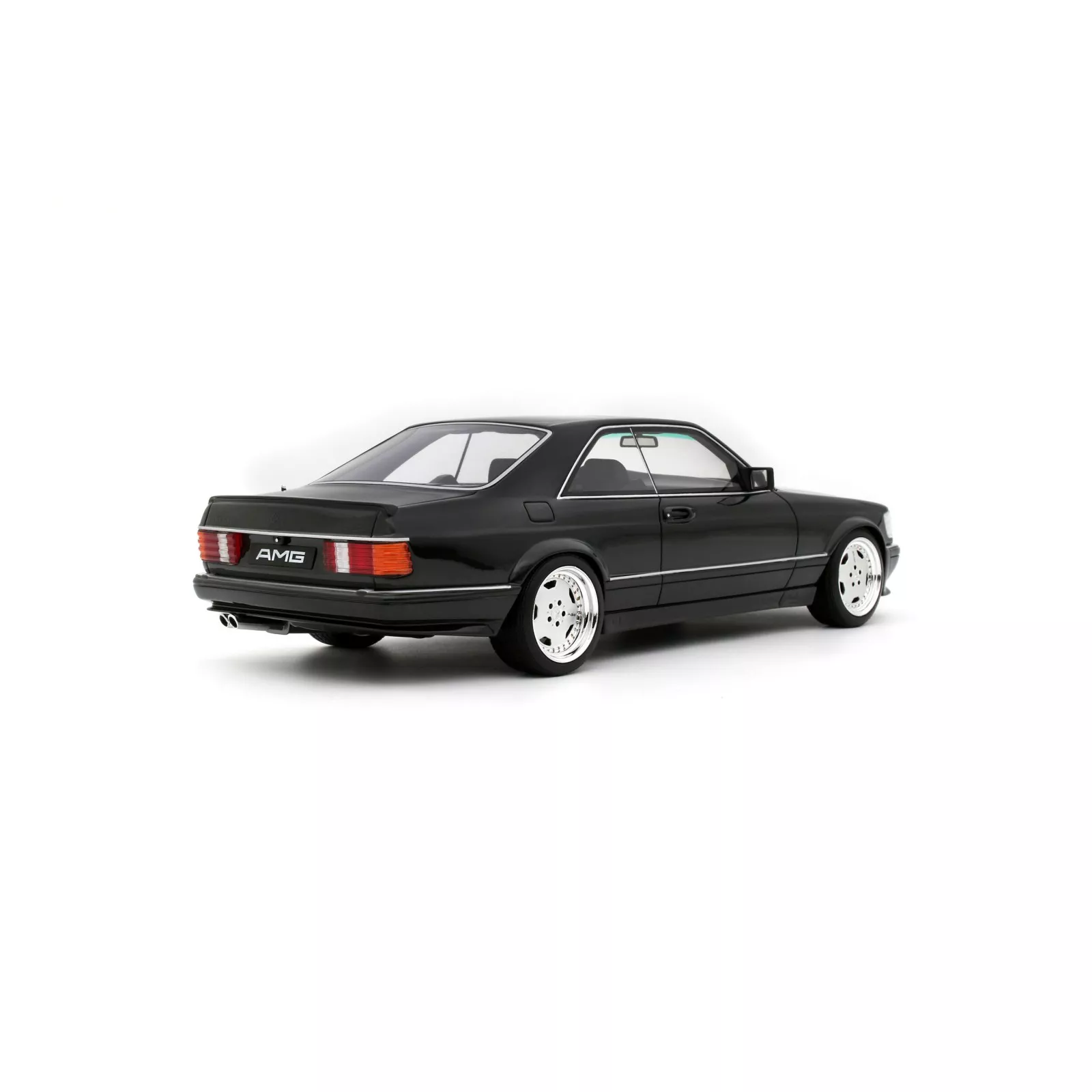 1:18 Otto Mobile - 1987 Mercedes-Benz 560 SEC AMG (C126) Black