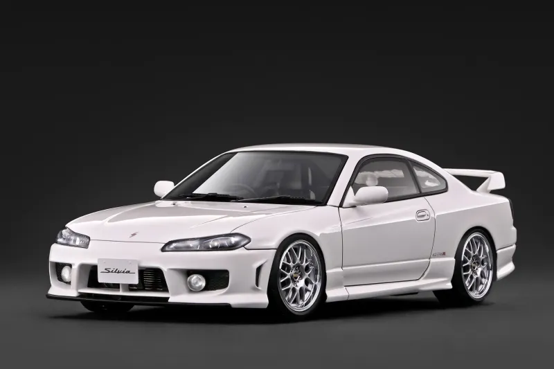 1:18 Ignition - Nissan Silvia spec R (S15), white 1:18 Ignition - Nissan Silvia spec R (S15), white