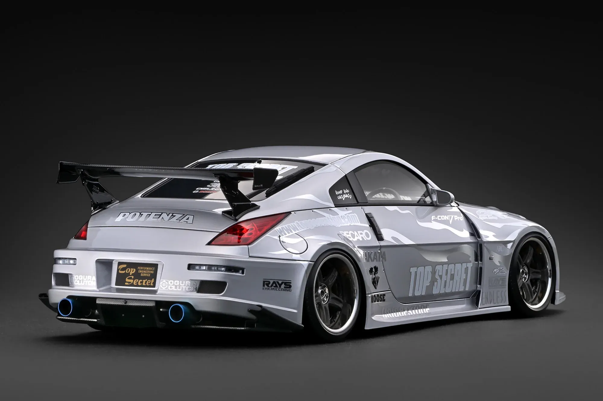 1:18 Ignition - Top Secret Fairlady Z (Z33), silver