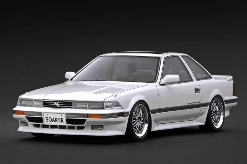 1:18 Ignition - Toyota Soarer (Z20) 2.0GT-Twin Turbo L, white 1:18 Ignition - Toyota Soarer (Z20) 2.0GT-Twin Turbo L, white