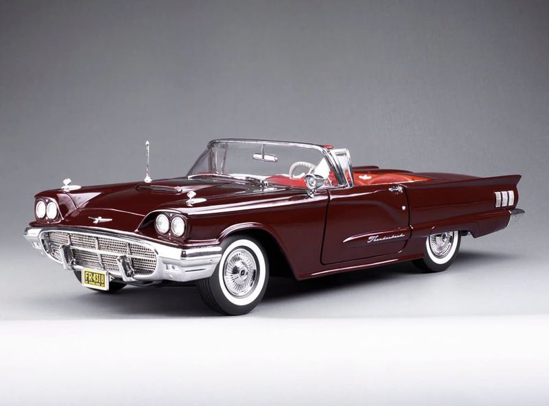 1:18 Sunstar - 1960 Ford Thunderbird Light Dark Red