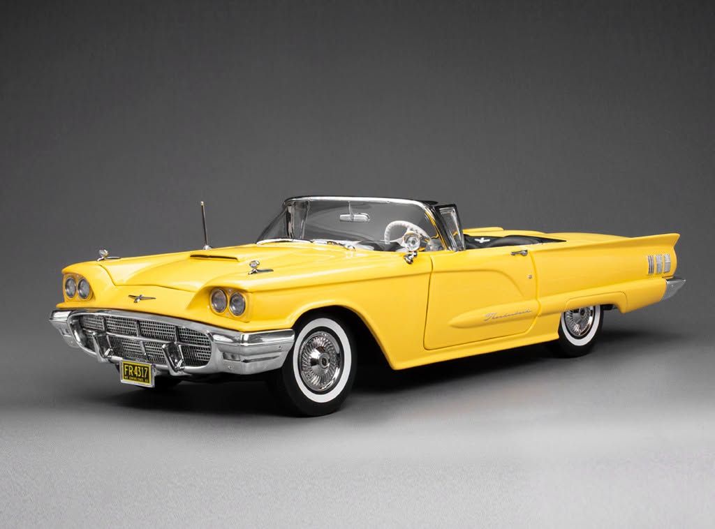 1:18 Sunstar - 1960 Ford Thunderbird Light Yellow