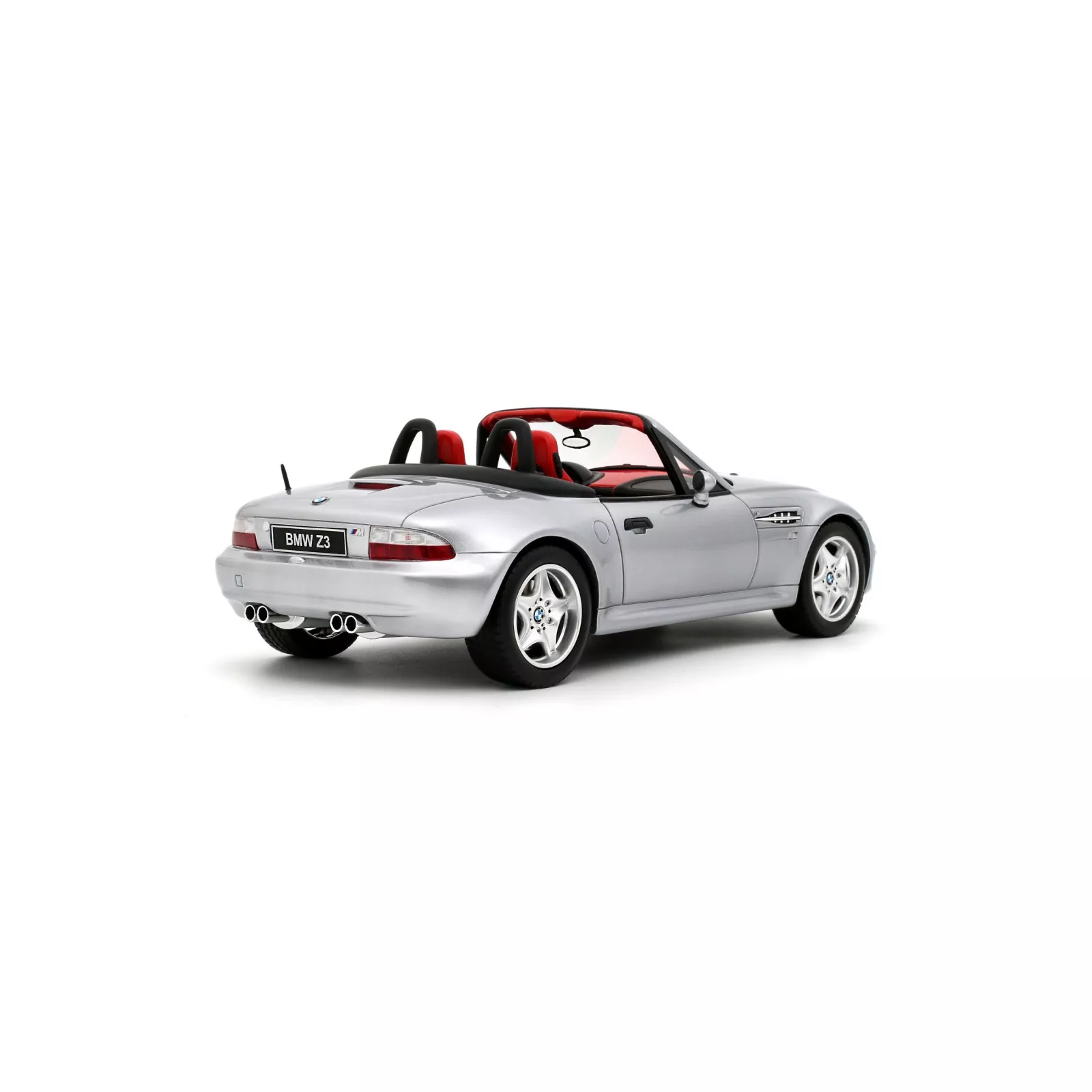 1:18 Otto Mobile - 1999 BMW Z3 M Roadster Silver