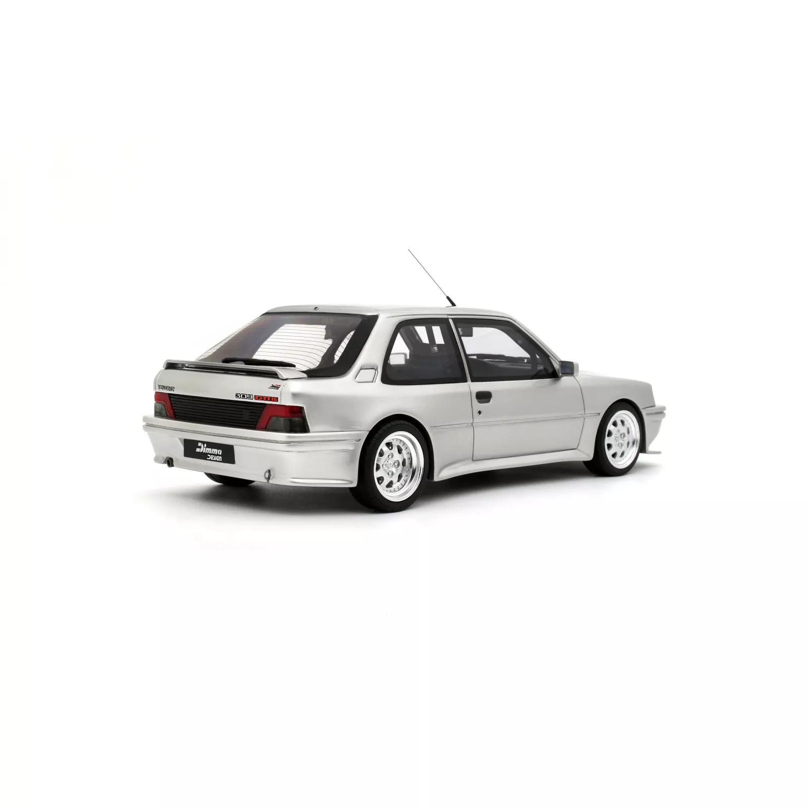 1:18 Otto Mobile - 1995 Peugeot 308 GTi 16 Dimma Kompressor Silver