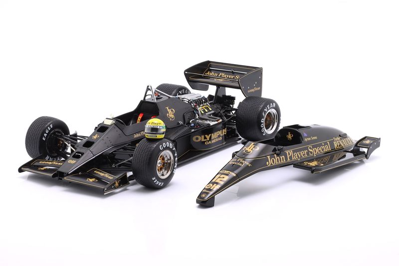 1:8 Werk83 - Lotus 97T Renault Turbo #12 Winner Portugal GP 1985 A. Senna mit Minihelm