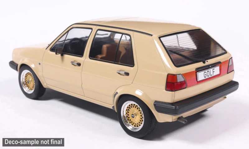 1:18 MCG - 1983 Volkswagen Golf II Beige
