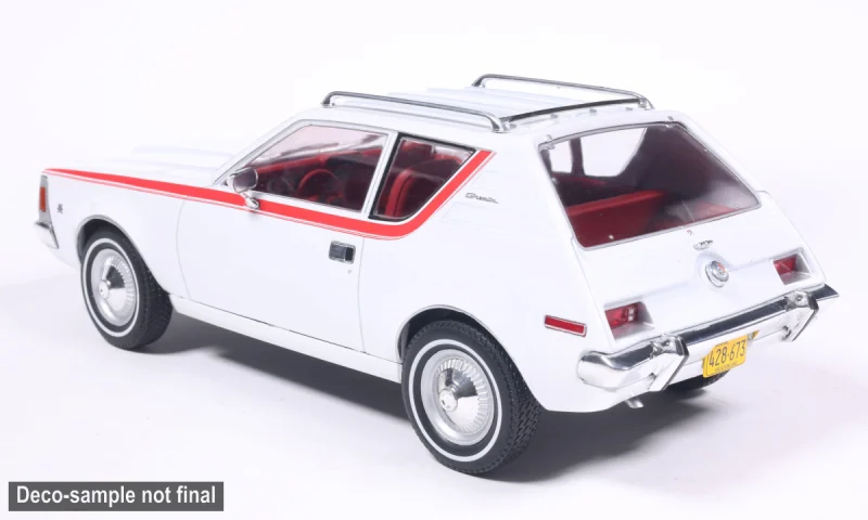 1:18 MCG - 1970 AMC Gremlin White Red