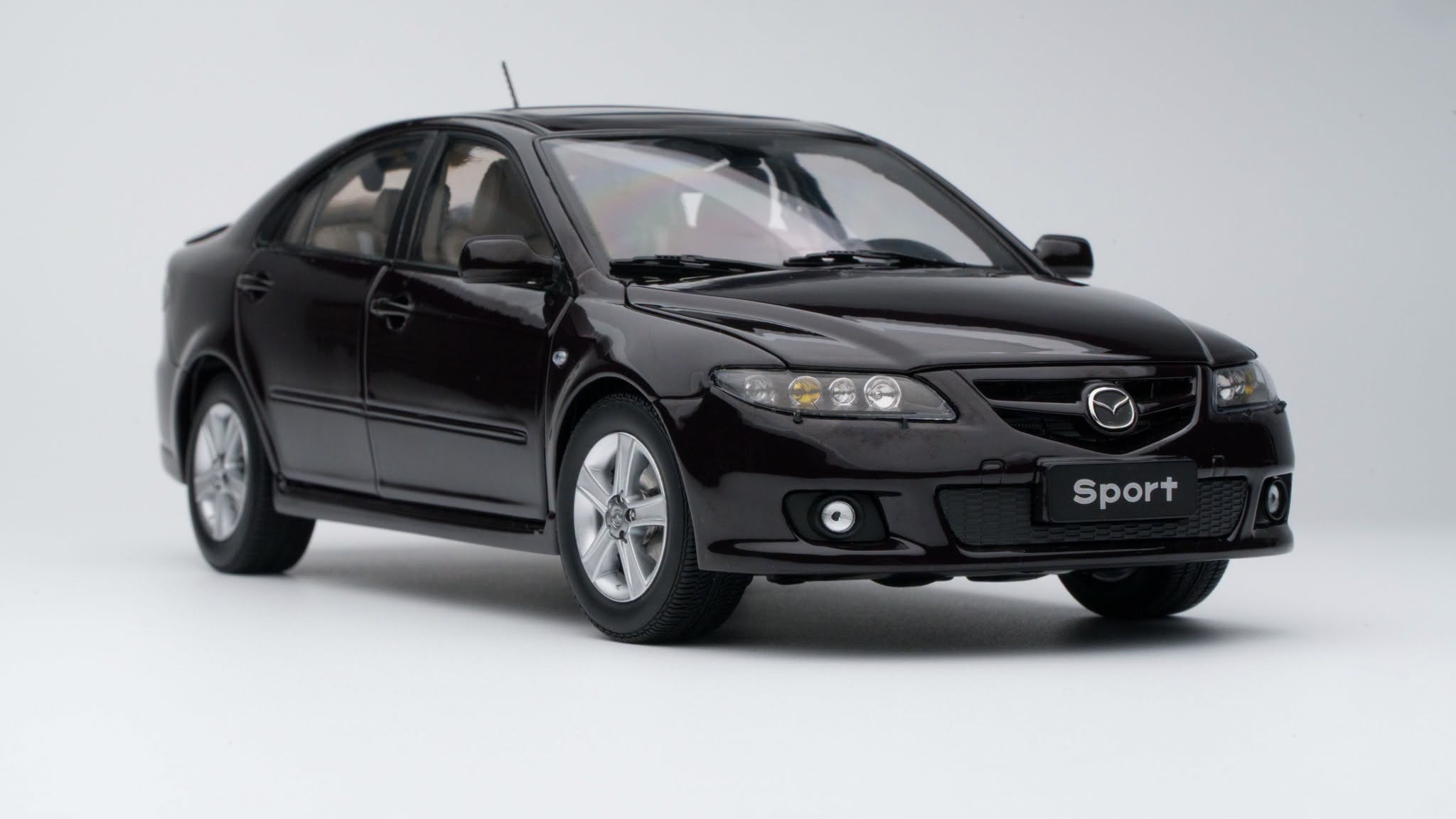 1:18 Sunstar - 2008 Mazda 6 Sport Violet Gray Metallic