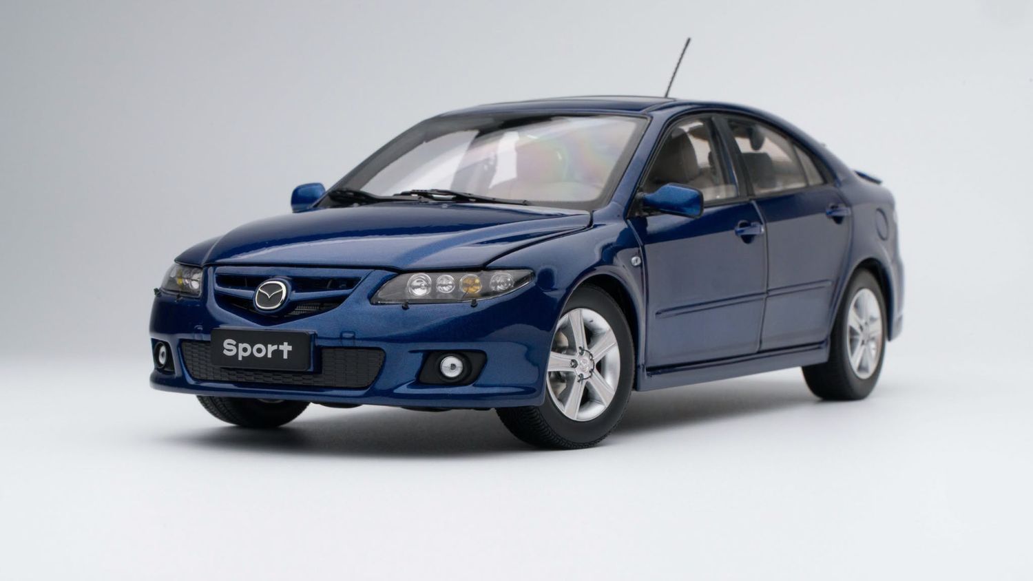 1:18 Sunstar - 2008 Mazda 6 Sport Sonic Blue Metallic