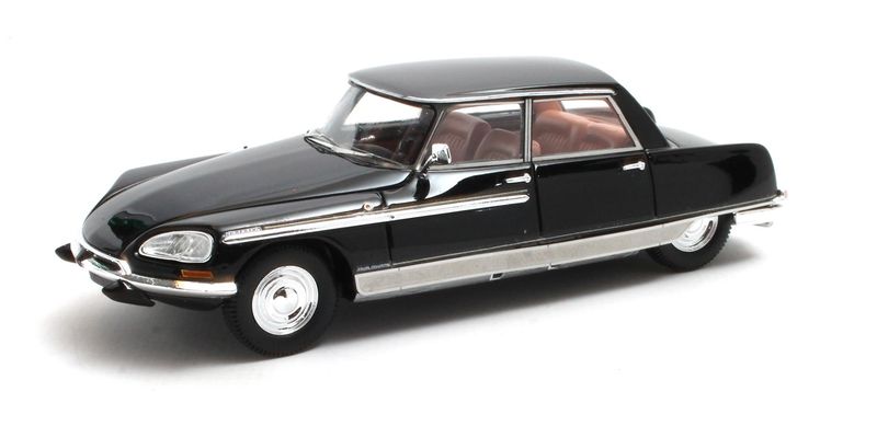 1:43 Matrix - 1968 Citroën DS21 Le Majesty Henri Chapron Black