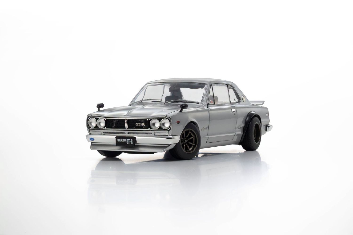 1:18 Kyosho - 1969 Nissan Skyline 2000 GT-R (KPGC10) Silver