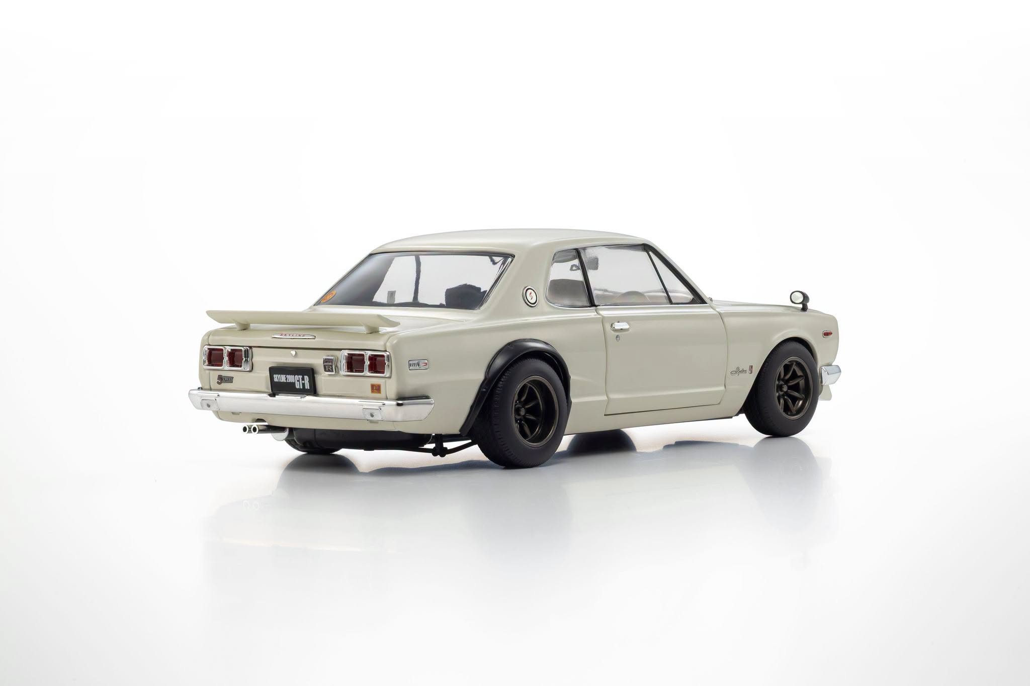 1:18 Kyosho - 1969 Nissan Skyline 2000 GT-R (KPGC10) White