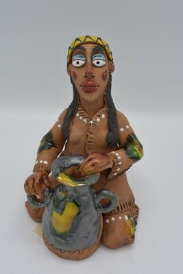 Räucherfigur Keramik Indianerin mit Krug