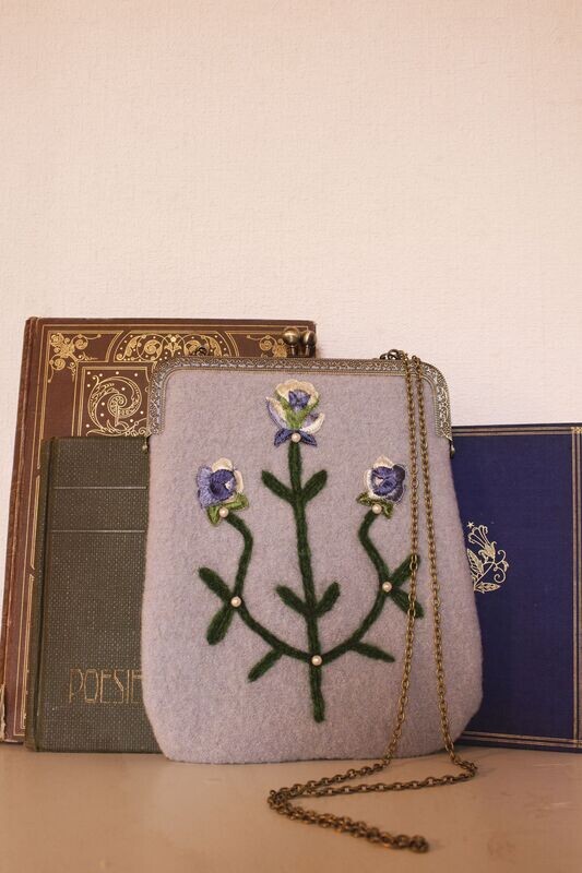 Tasche-Blume-Blau