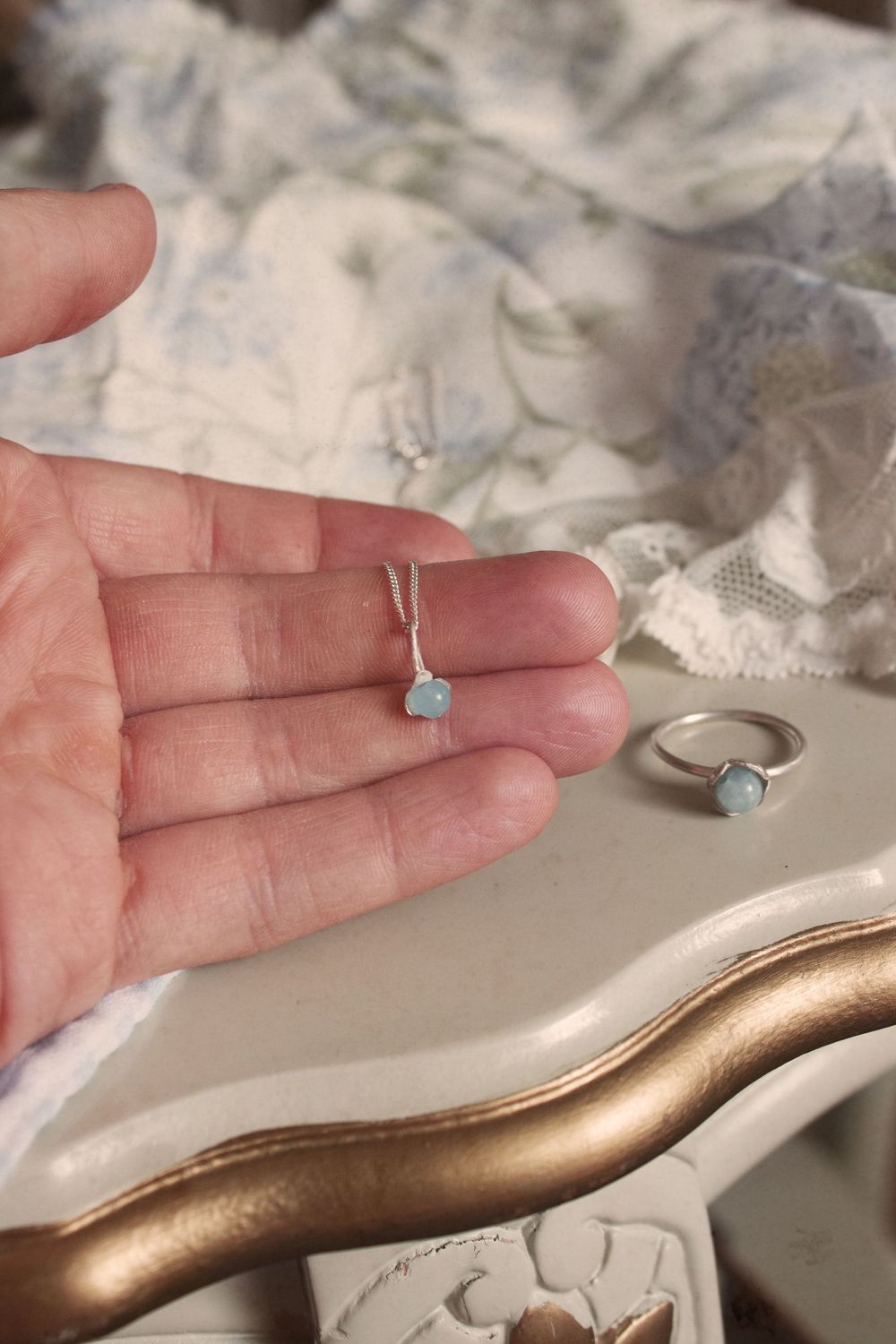 Kette Blau
