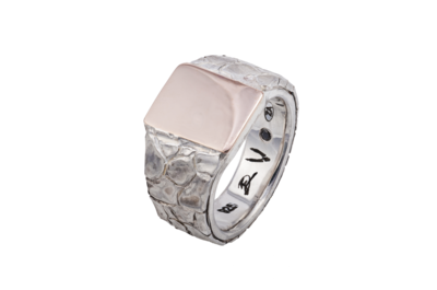 Ukusa Dry Riverbed Signet Ring Ukusa Dry Riverbed Signet Ring