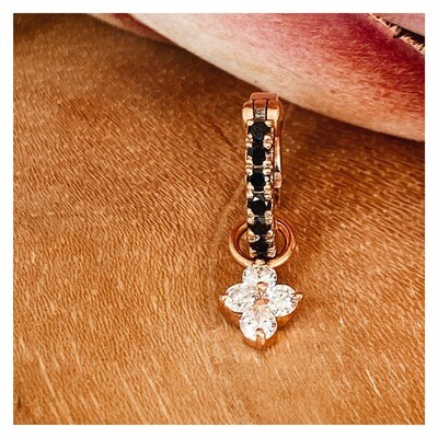 Lucky Clover Leaf Diamond Charm Lucky Clover Leaf Diamond Charm