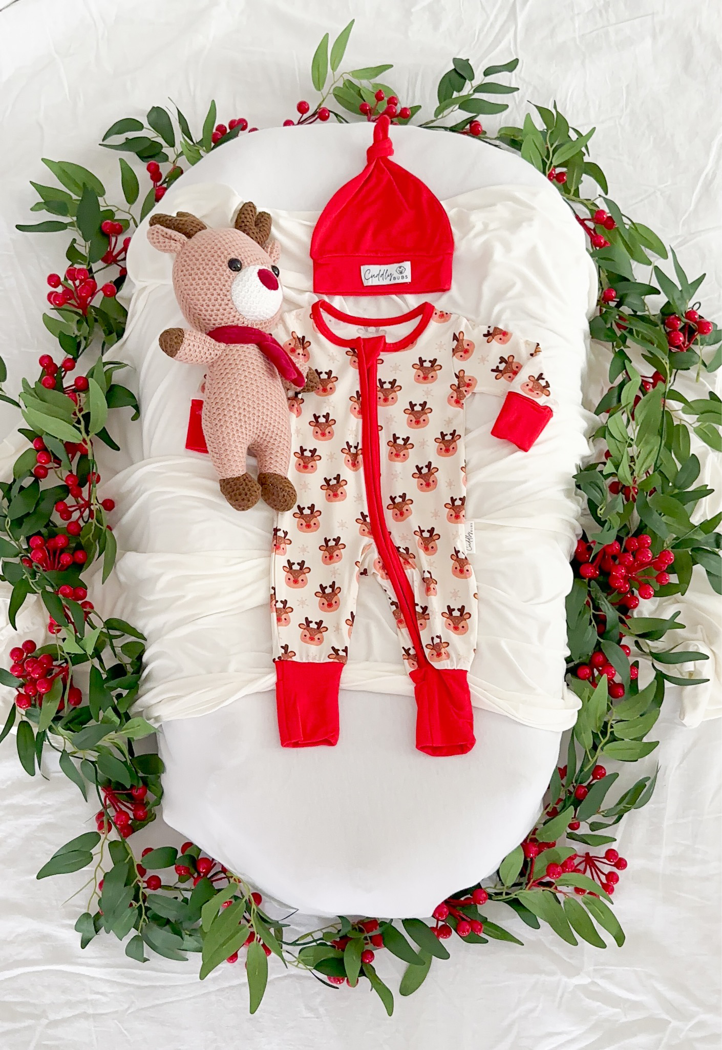 Cuddly Cap in Christmas Red