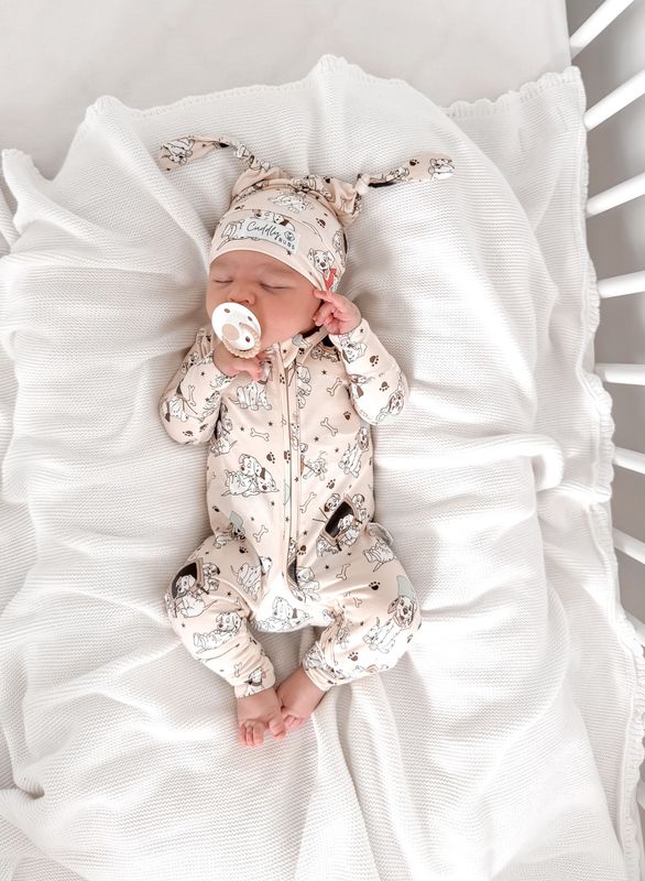 Cuddly Suit in Playful Pups