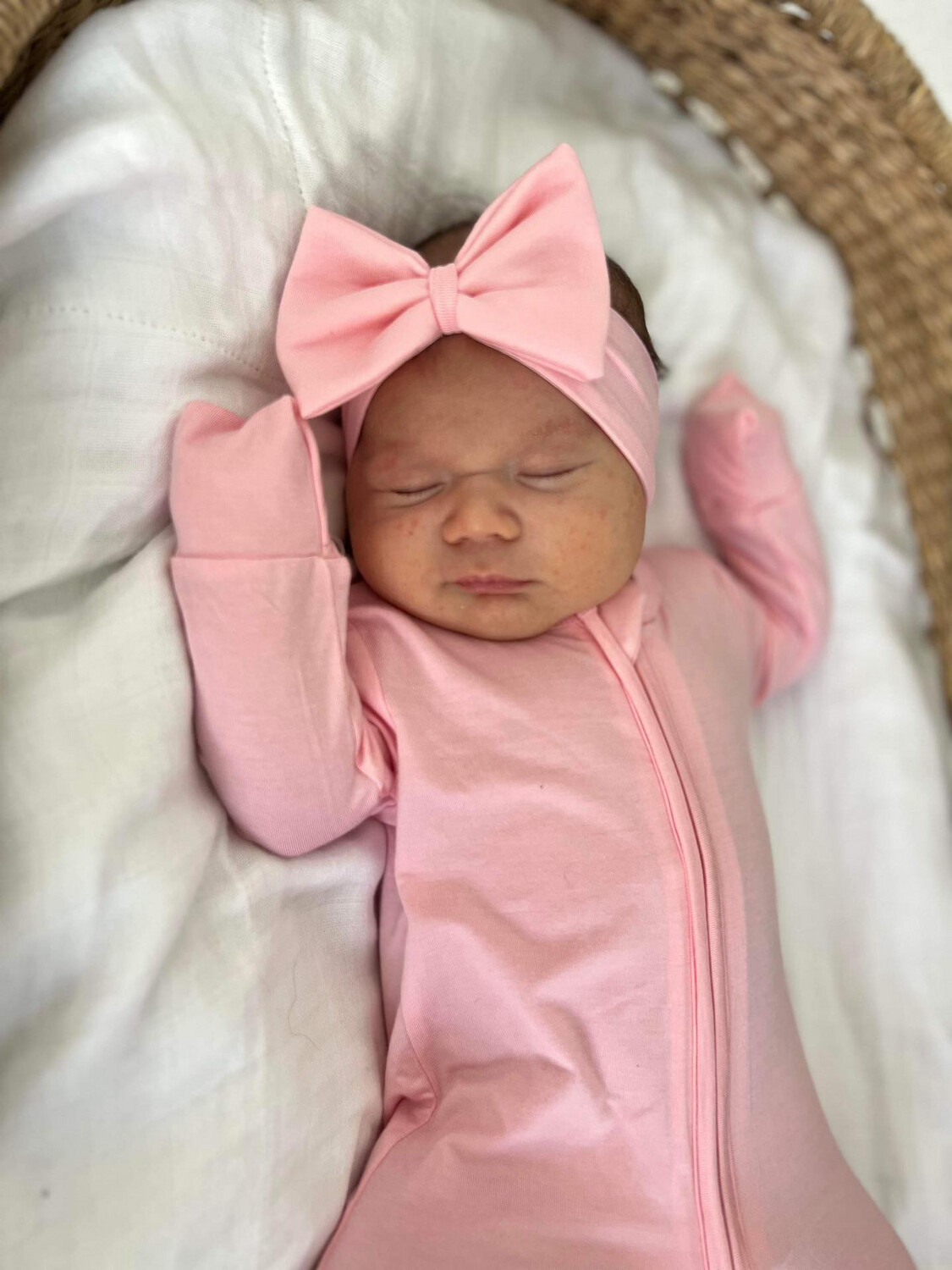 Cuddly Bow in Blossom Cuddly Bow in Blossom