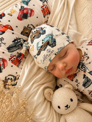 Cuddly Cap in Cars Cuddly Cap in Cars