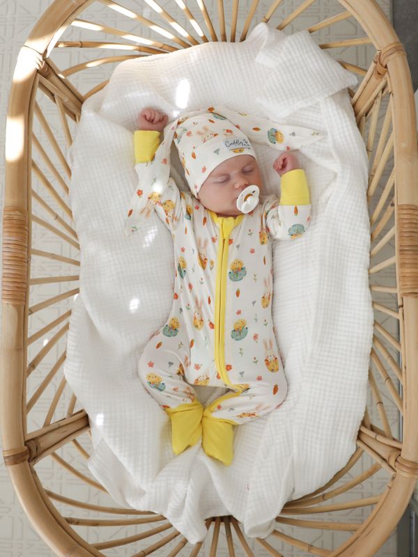 Cuddly Suit in Easter