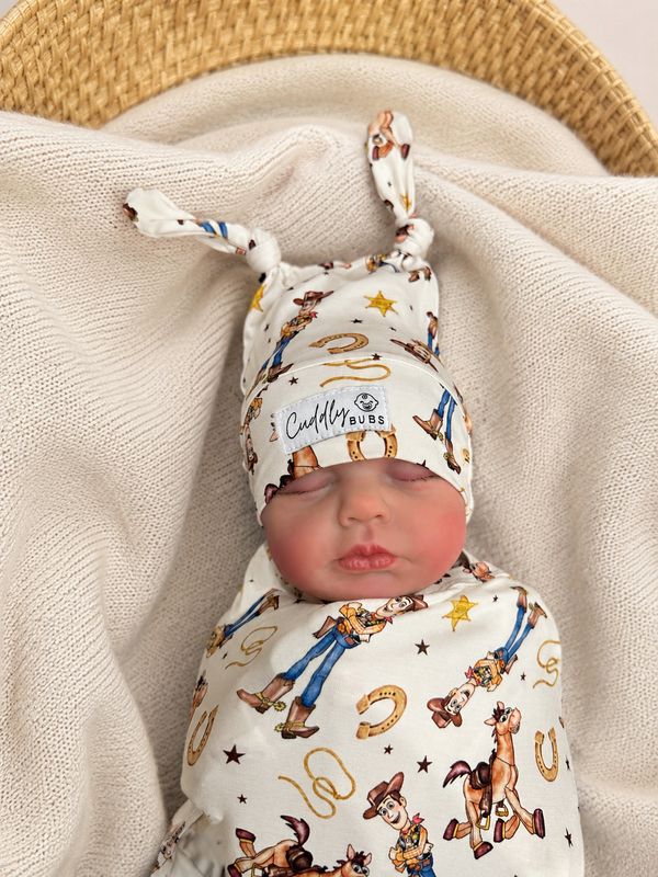 Cuddly Double Knot Cap in Andy & Pal