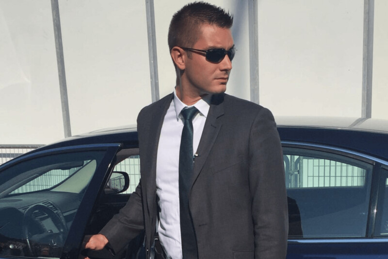 SIA Level 3 accredited Close Protection Course. Candidates with ex-military, policing and civilian backgrounds welcome.