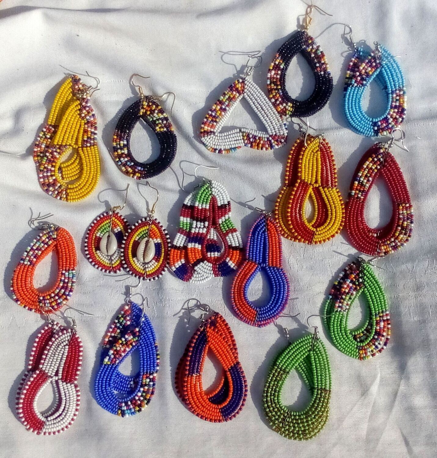 16 Pairs of Beaded Earrings &amp; Beaded Bracelets &amp; Beaded Keyholders