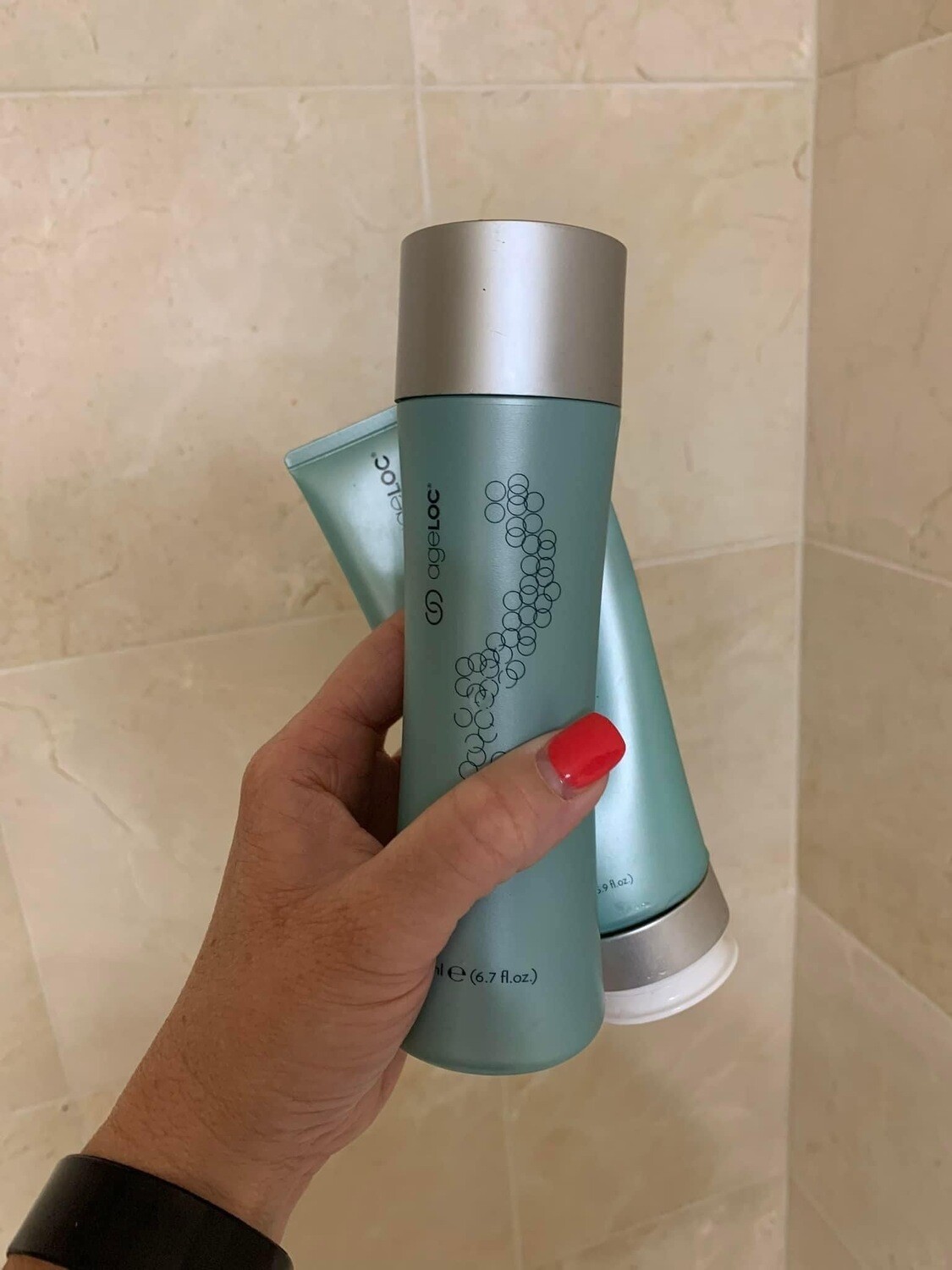 AgeLoc shampoo/conditioner bundle