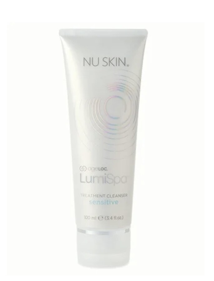 Sensitive Lumispa cleanser