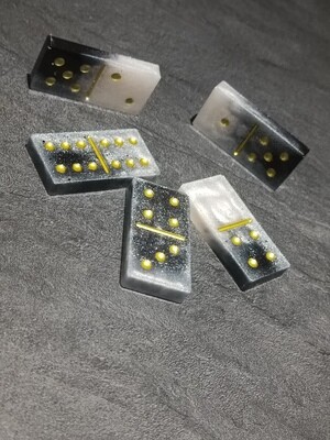 DOMINO BLACK&amp;WHITE