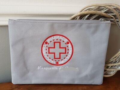 Trousse pharmacie / secours / médicaments / PAI